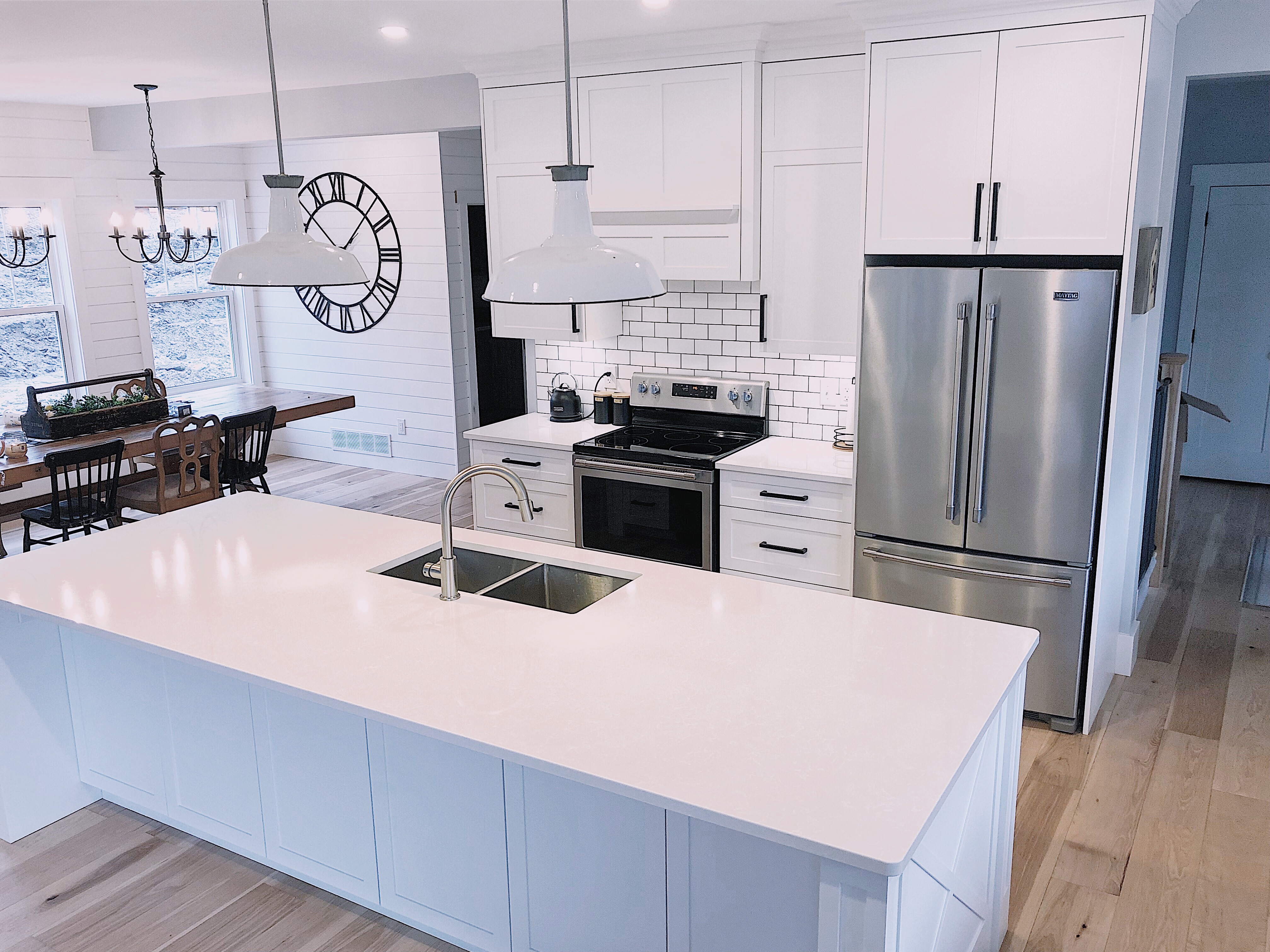 White Upper Cabinets Dark Lower Cabinets Contemporary Kitchen